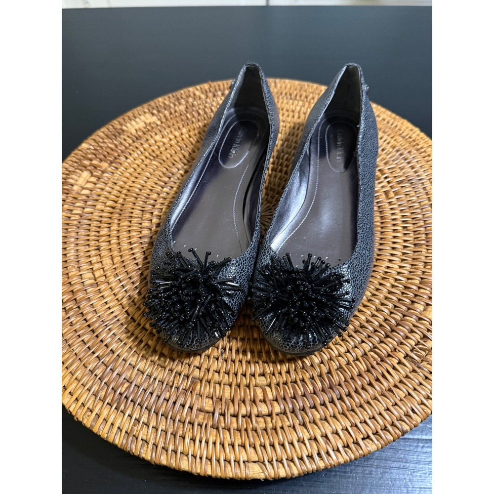 Calvin Klein Metallic Gunmetal Pebbled Ballet Flats Beaded Pom Pom Size 7.5
